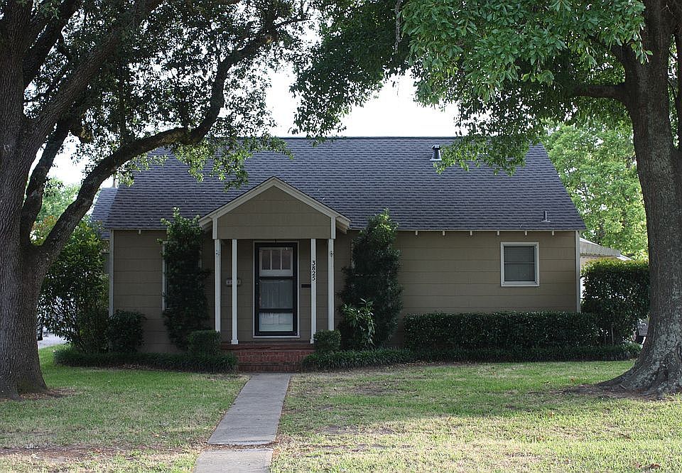 1st image of 3825 Hays Ave