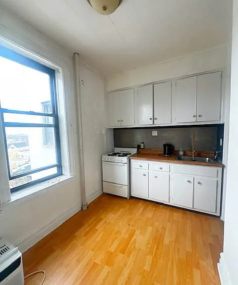 155 87th St #4 — Photo 1