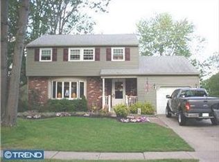 1710 Red Oak Rd, Williamstown, NJ 08094