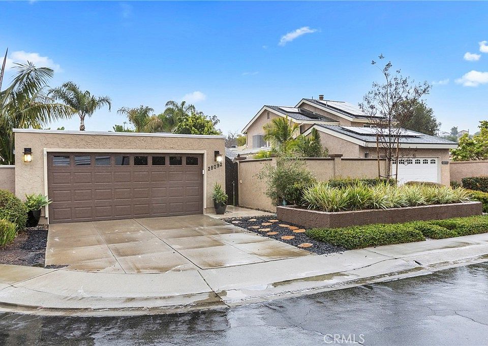 1st image of 28092 Pinnacles Ct