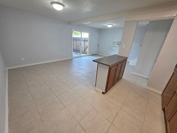 4th image of 726 San Pascual Ave #72611