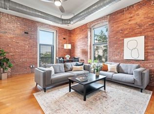 125 B St UNIT 3B, South Boston, MA 02127