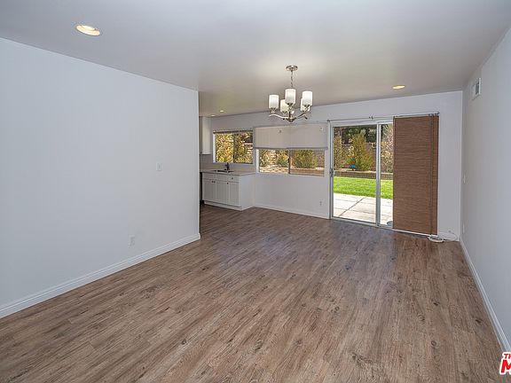 3rd image of 27754 Cherry Creek Dr