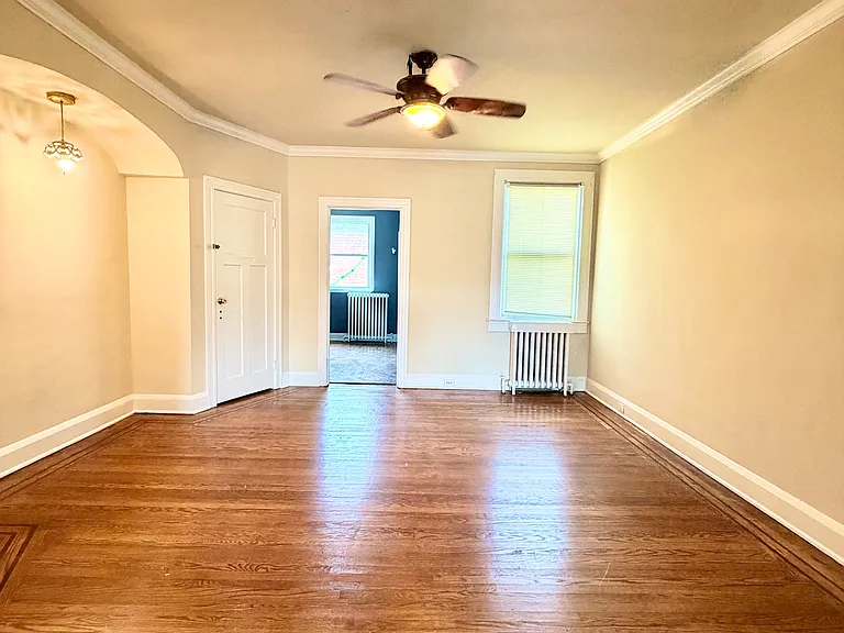 4224 Sheldon Ave — Photo 4