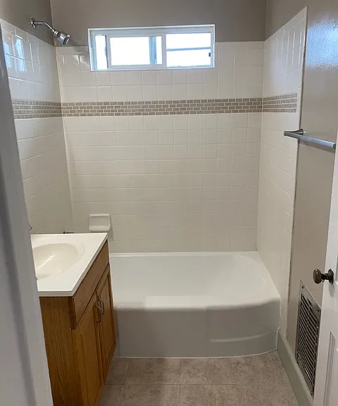 719 E Carson St #9 — Photo 17