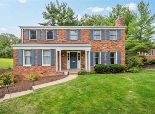 3332 Brookdale Dr, Pittsburgh, PA 15241