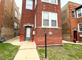 829 Mulford St APT 1, Evanston, IL 60202