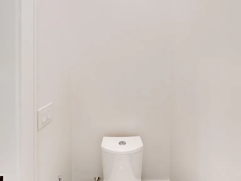 230 Tremont St #1L — Photo 10
