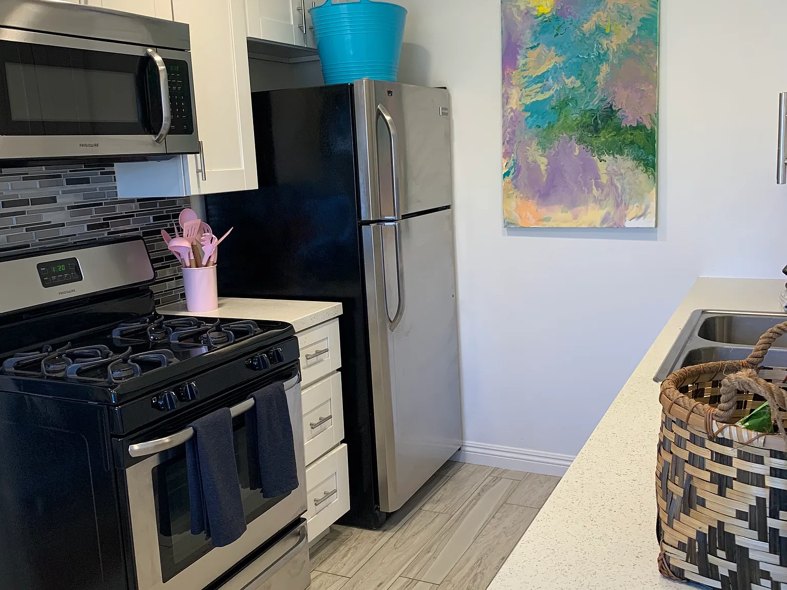 2 bed, $2,100 — Photo 1