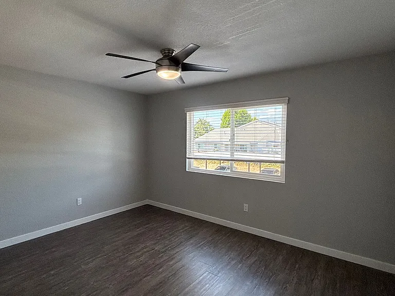 West Fifth Apartments — Photo 162