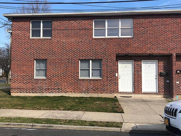 2nd image of 3 Dalton Ave