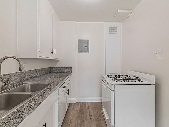 2nd image of 6553 Pickering Ave #H