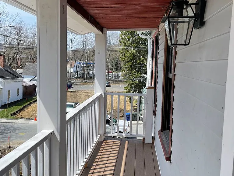 41 Summer St — Photo 17