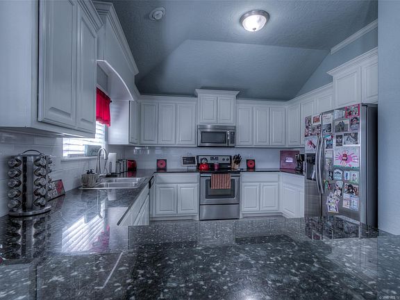 4th image of 1098 E 146th Court S