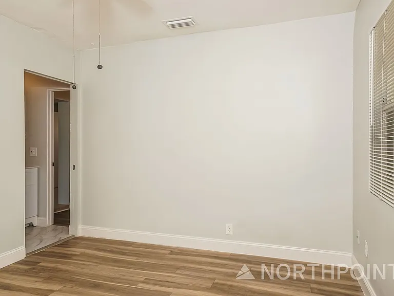 3816 Melgert Ln — Photo 9