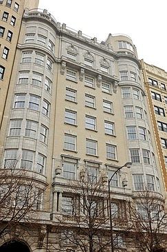 1st image of 3314 N Lake Shore Dr APT 8B