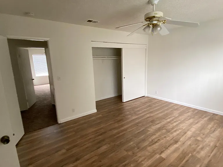 19072 Florida St #14 — Photo 15