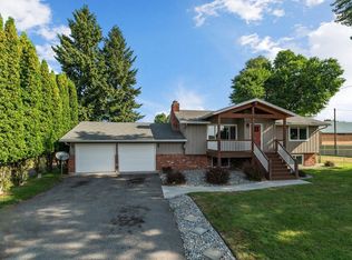 695 E Hanley Ave, Dalton Gardens, ID 83815
