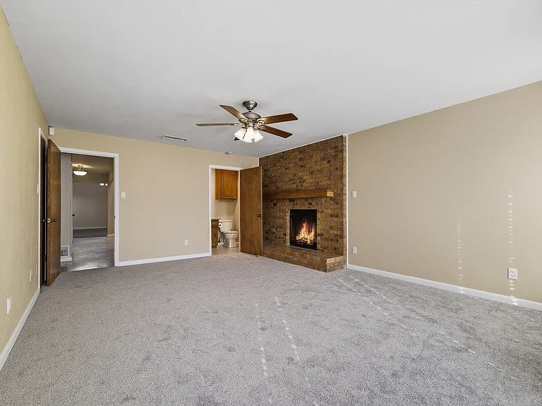 322 N Greenstone Ln — Photo 44