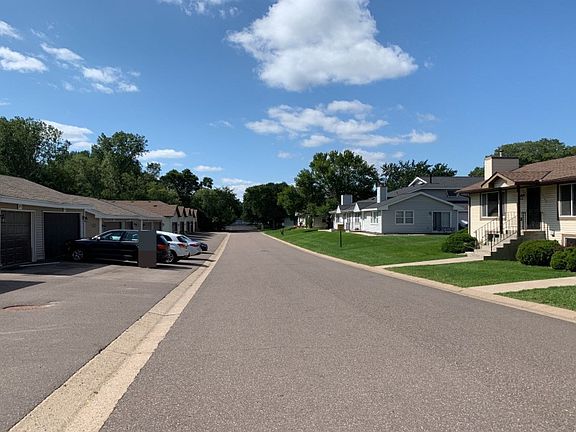4th image of 6780 Gretchen Ln N