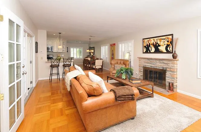 3 bed, 2.5 bath, 1800 sqft, $6,500 — Photo 3