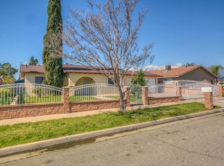 8298 Pinyon Ave, Fontana, CA 92335