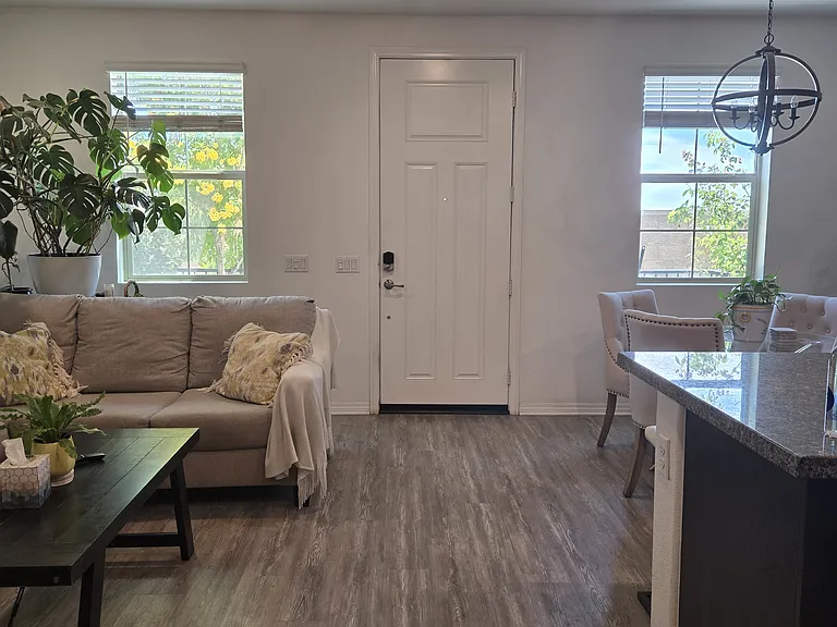 entrance to living room,-open concept