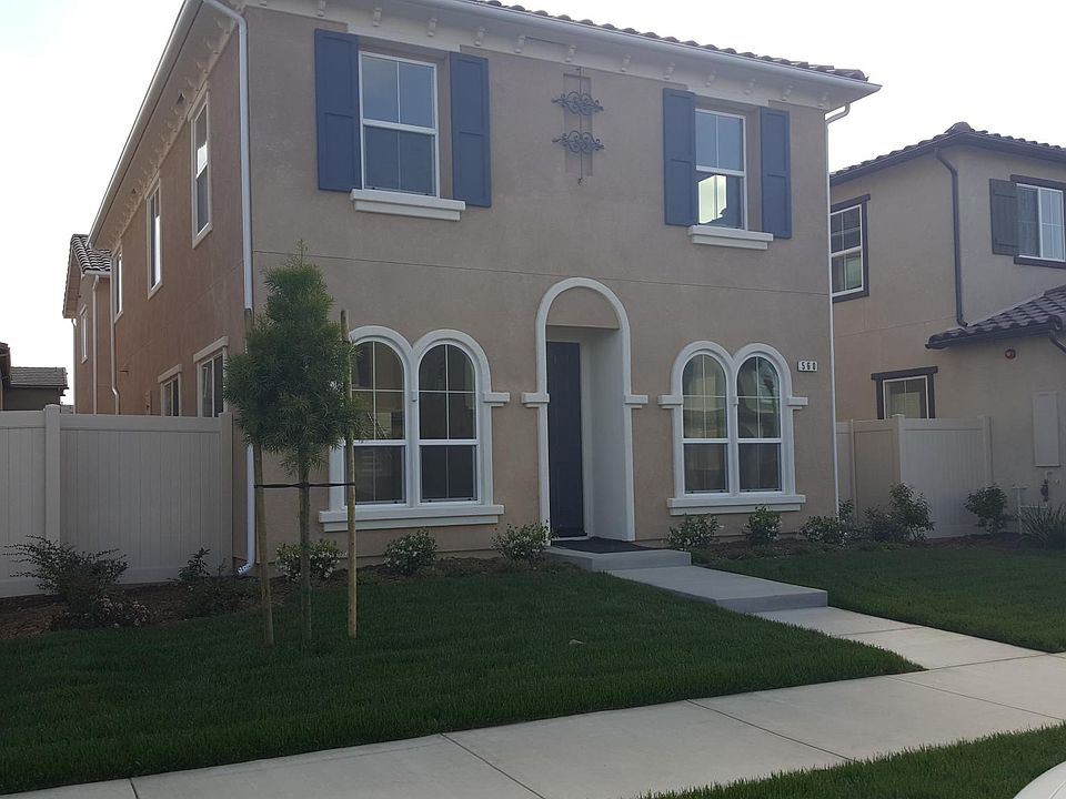 1st image of 560 Owens River Dr