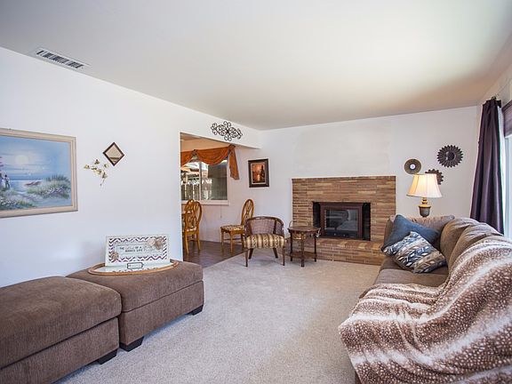 4th image of 1028 Madden Ln