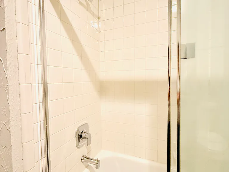 4224 Capstone Dr — Photo 16
