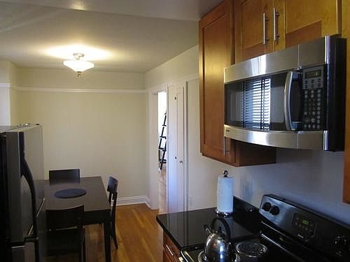 2nd image of 226 South St