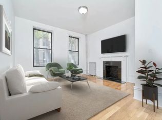 209 W 107th St APT 1W, New York, NY 10025
