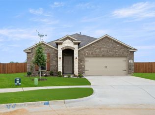401 Choctaw Dr, Cleburne, TX 76033