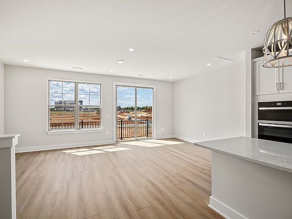 5th image of 2615 Wilkinson Pike #1603