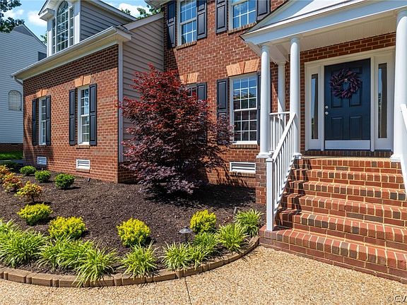 3rd image of 5628 Belstead Ln