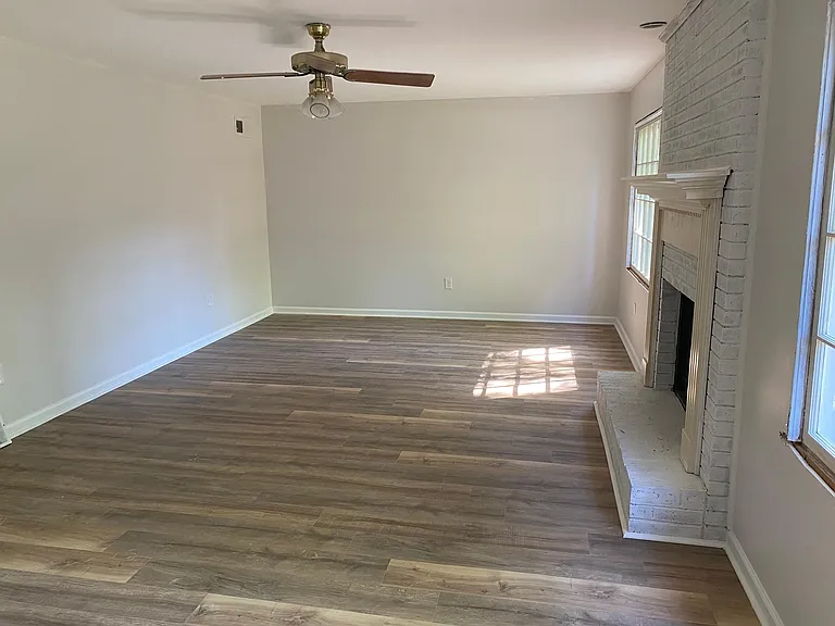 2155 Night Shade Dr — Photo 10