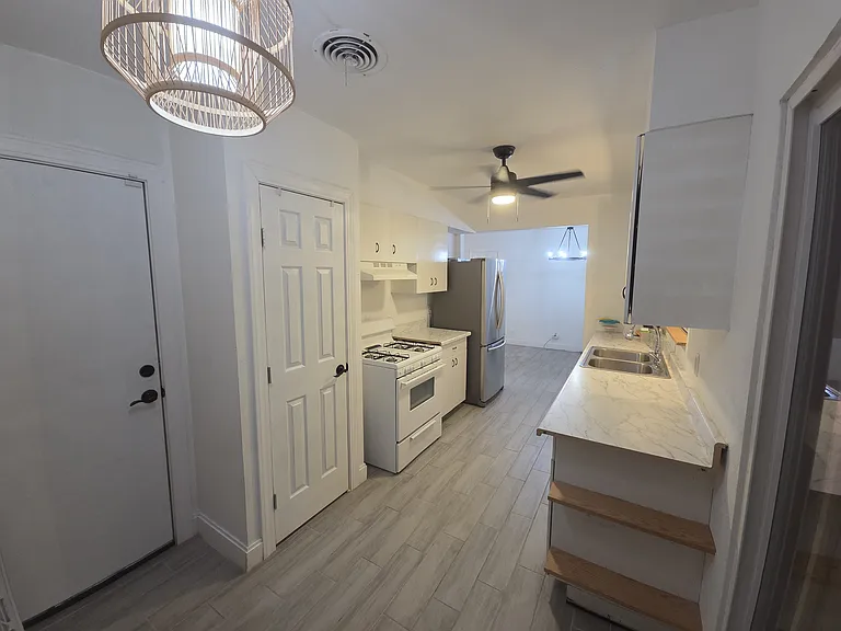 126 Postwood Dr — Photo 4