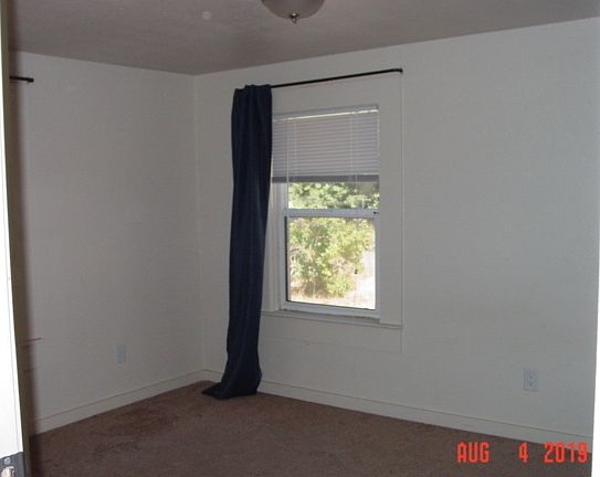 5th image of 1618 Manzanita Way
