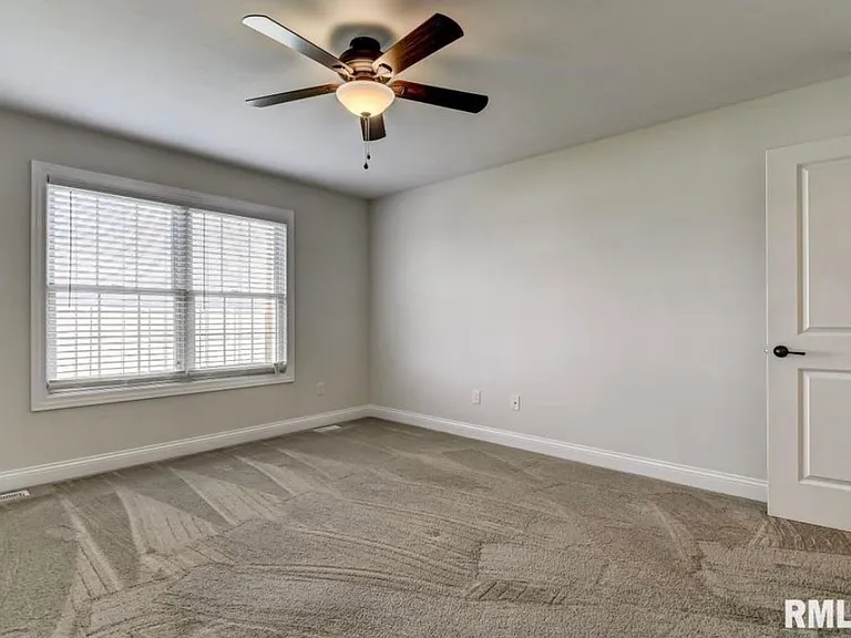 1811 Spartan Dr — Photo 13
