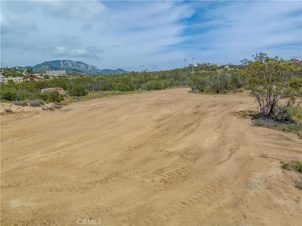 927 Lake Canyon Dr #927, Aguanga, CA 92536