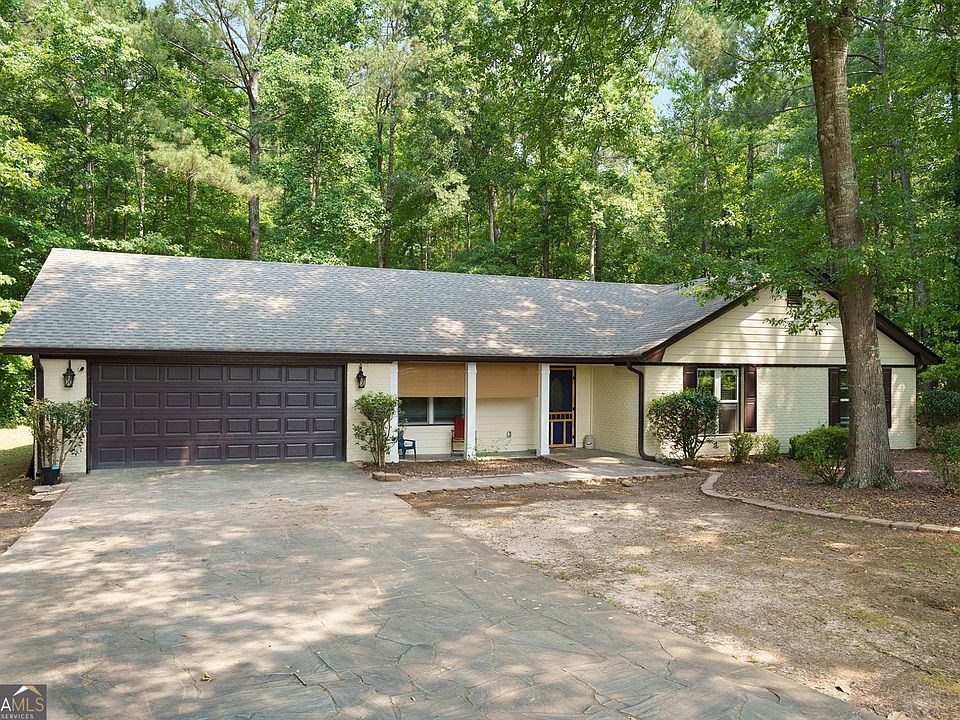 1st image of 225 Hardwood Dr