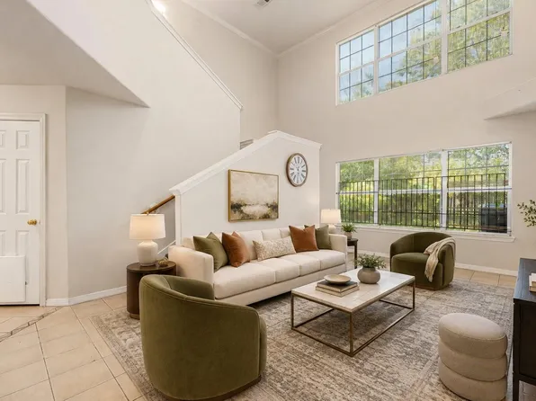 6418 England St, Houston, TX 77021