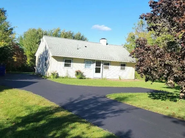 1599 Ridge Rd, Lewiston, NY 14092