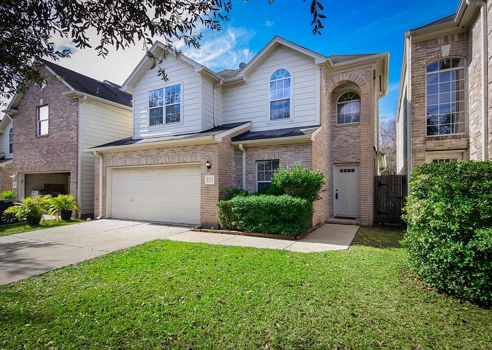 1st image of 10211 W Palm Lake Dr