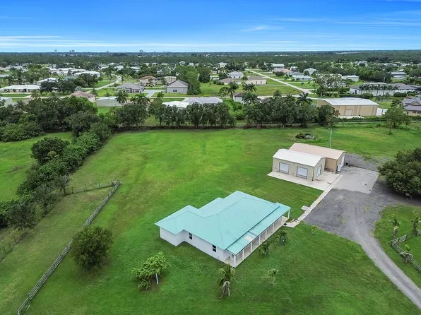 3430 South Rd, North Fort Myers, FL 33917