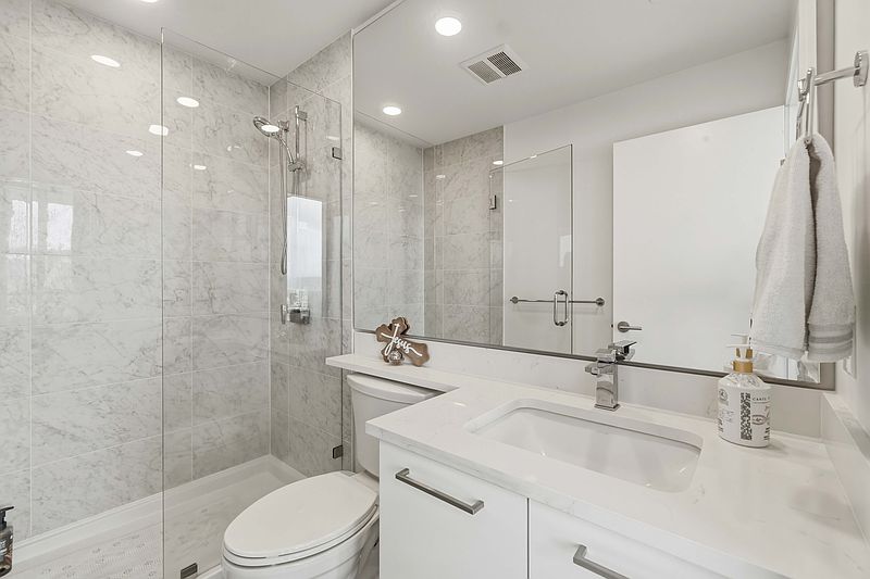 Coquitlam Apartment for rent - 2 Bedrooms — photo 12