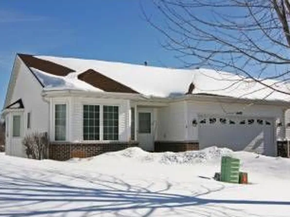 1640 Mackubin St, Saint Paul, MN 55117