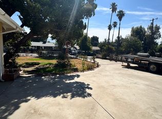 11357 Orcas Ave, Sylmar, CA 91342
