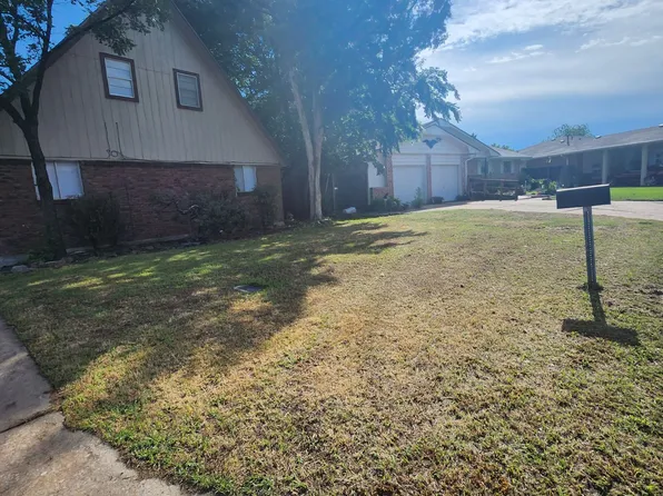 5519 NW Eisenhower Dr, Lawton, OK 73505