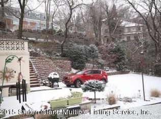 5 Wilson Ter, Staten Island, NY 10304